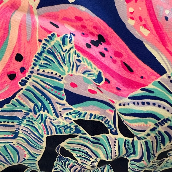 Lilly Pulitzer beautiful bright colored dress with gold buttons on shoulder. - Picture 6 of 8